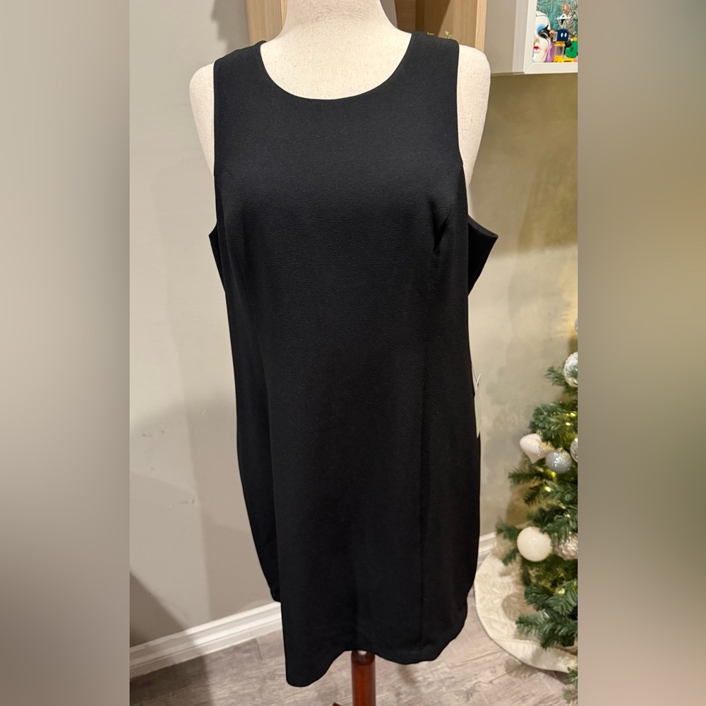 Chelsea 28 Black‎ A-line Mini Dress